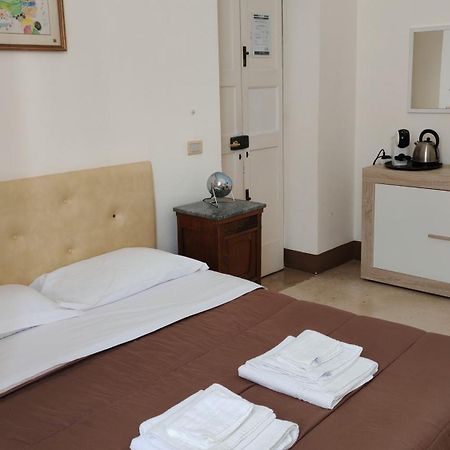 B&B Dimora San Leucio Lecce Exterior foto